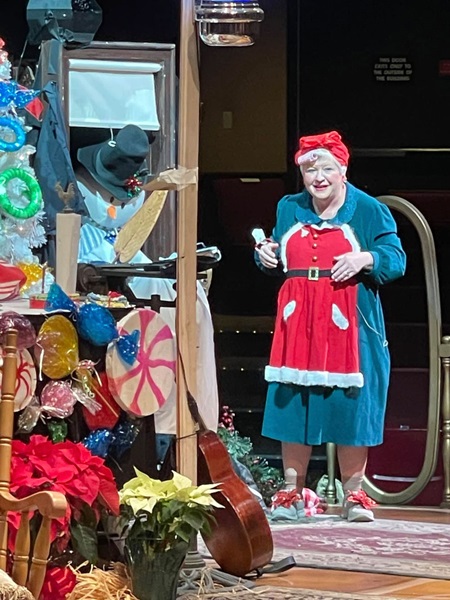 santa mrs claus